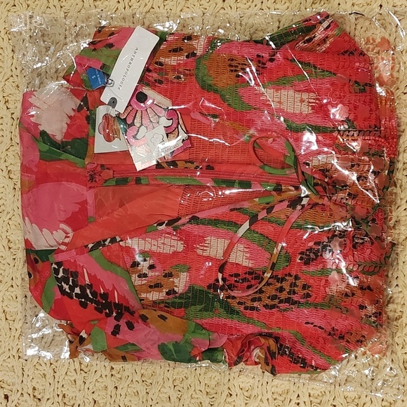 New FARM RIO Tropical Ruffle Sleeve Romper - Picture 16 of 16